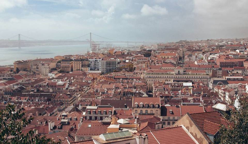 Cheiro atípico volta a invadir Lisboa
