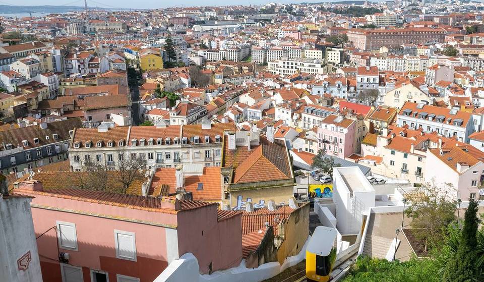 Funicular da Graça começa a funcionar 15 anos depois do início da sua construção