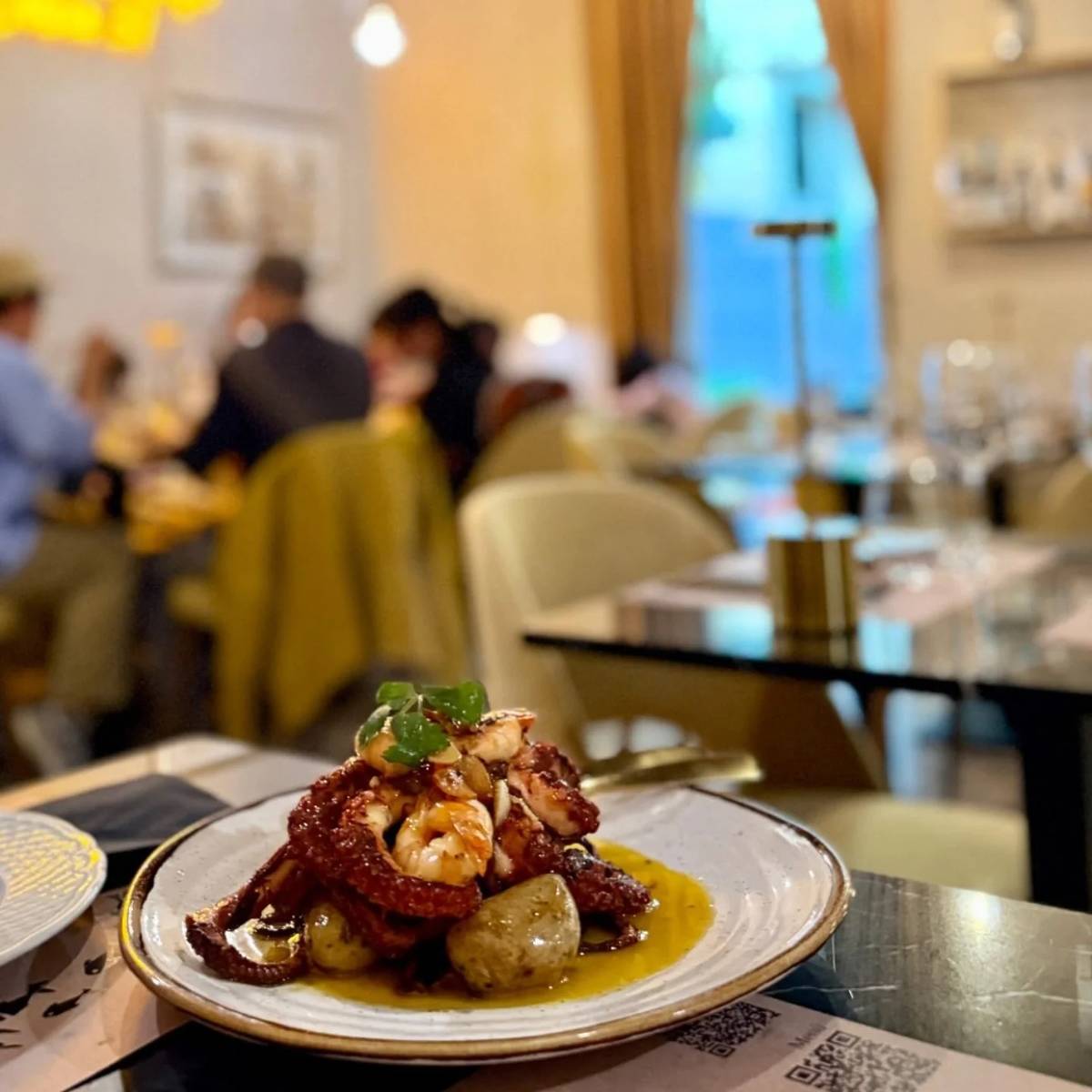 polvo à solar no restaurante solar 31