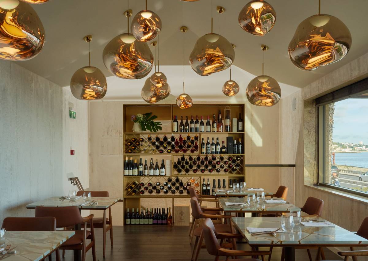 Vista do interior do restaurante Intemporal