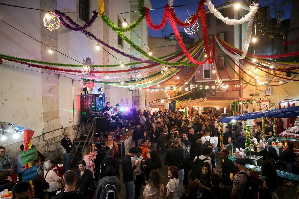 Arraial de São Miguel, popular festivals in Alfama