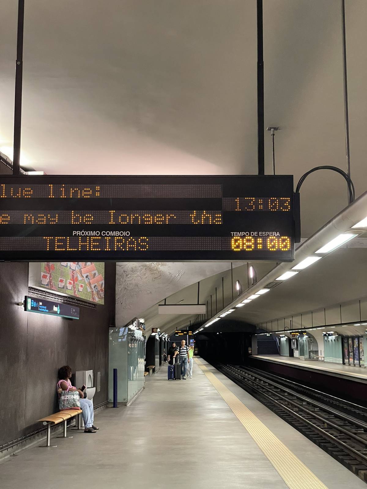 atrasos nas linhas do metro de lisboa