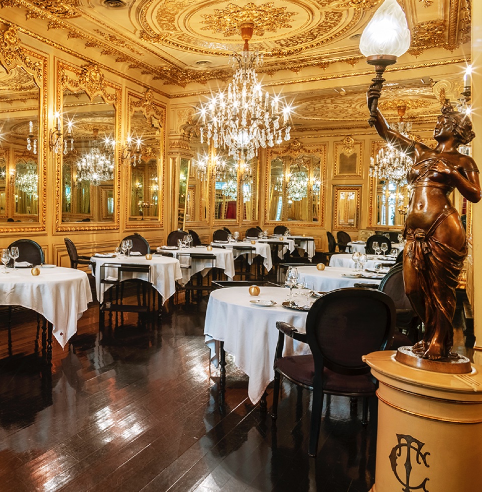 sala de refeições no restaurante tavares