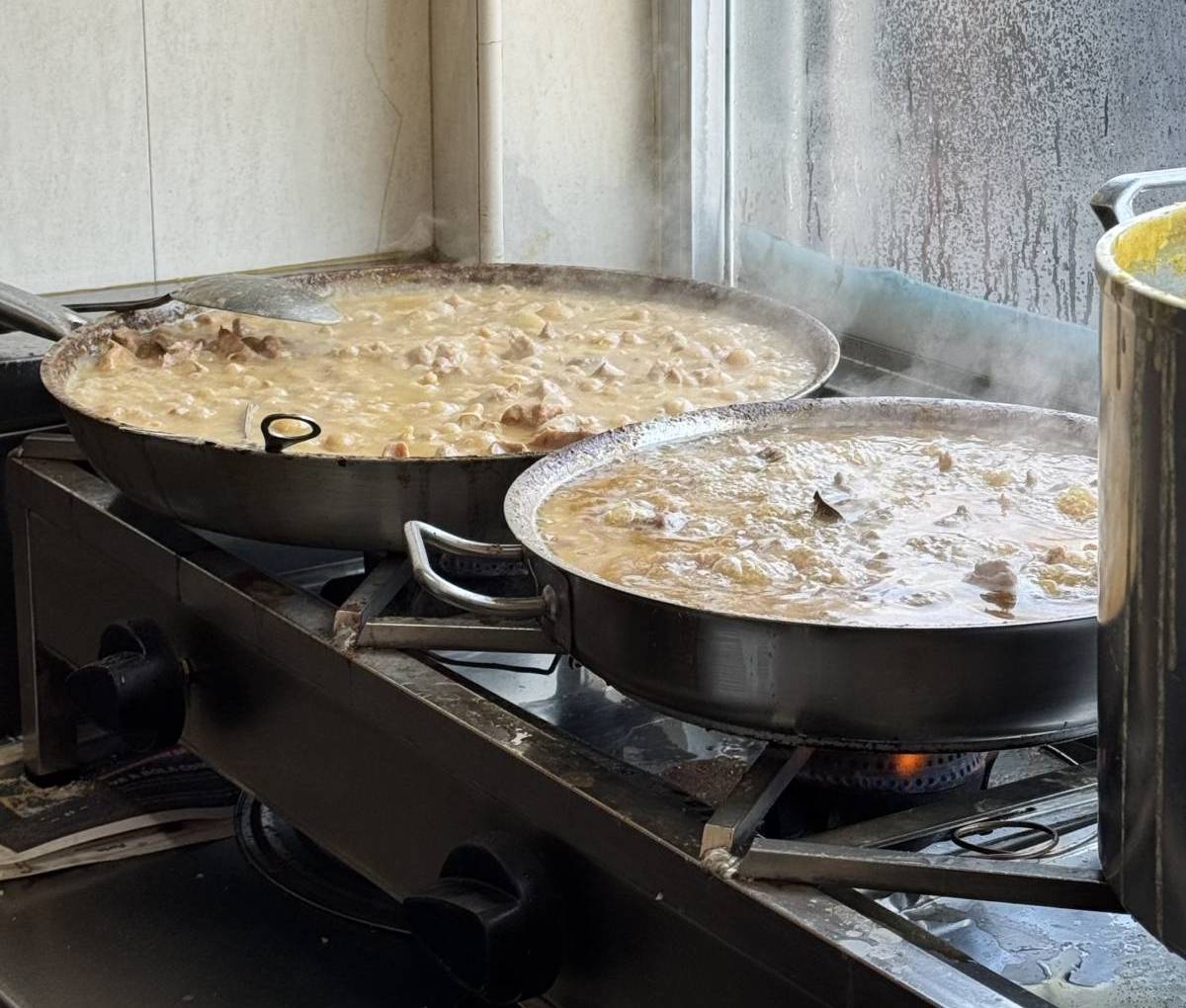 frigideiras das bifanas na parreirinha do chile, bifanas em lisboa, tascas em lisboa