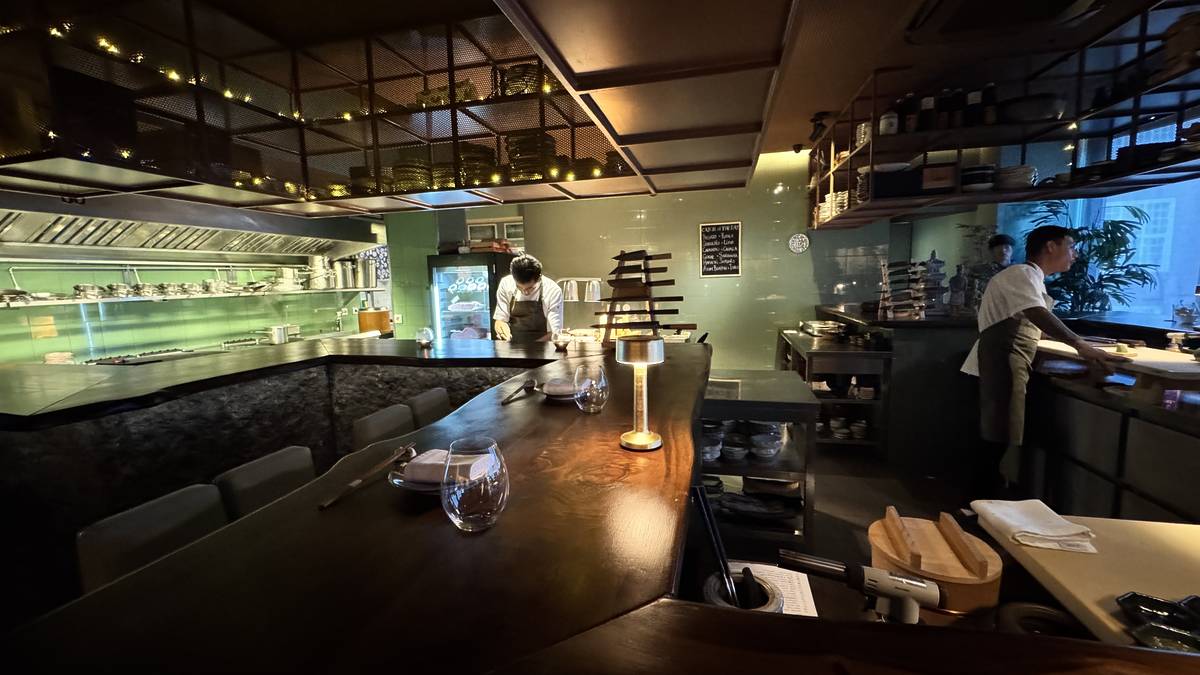 Balcão curvilíneo do Mimi