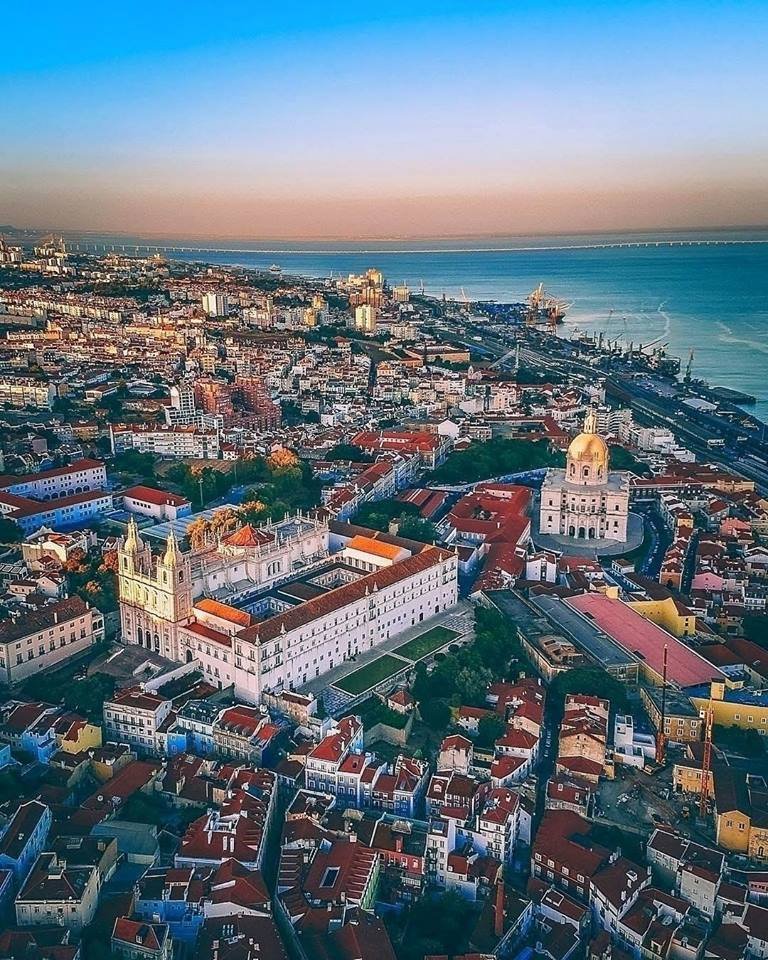 vista aérea do mosteiro de são vicente de fora