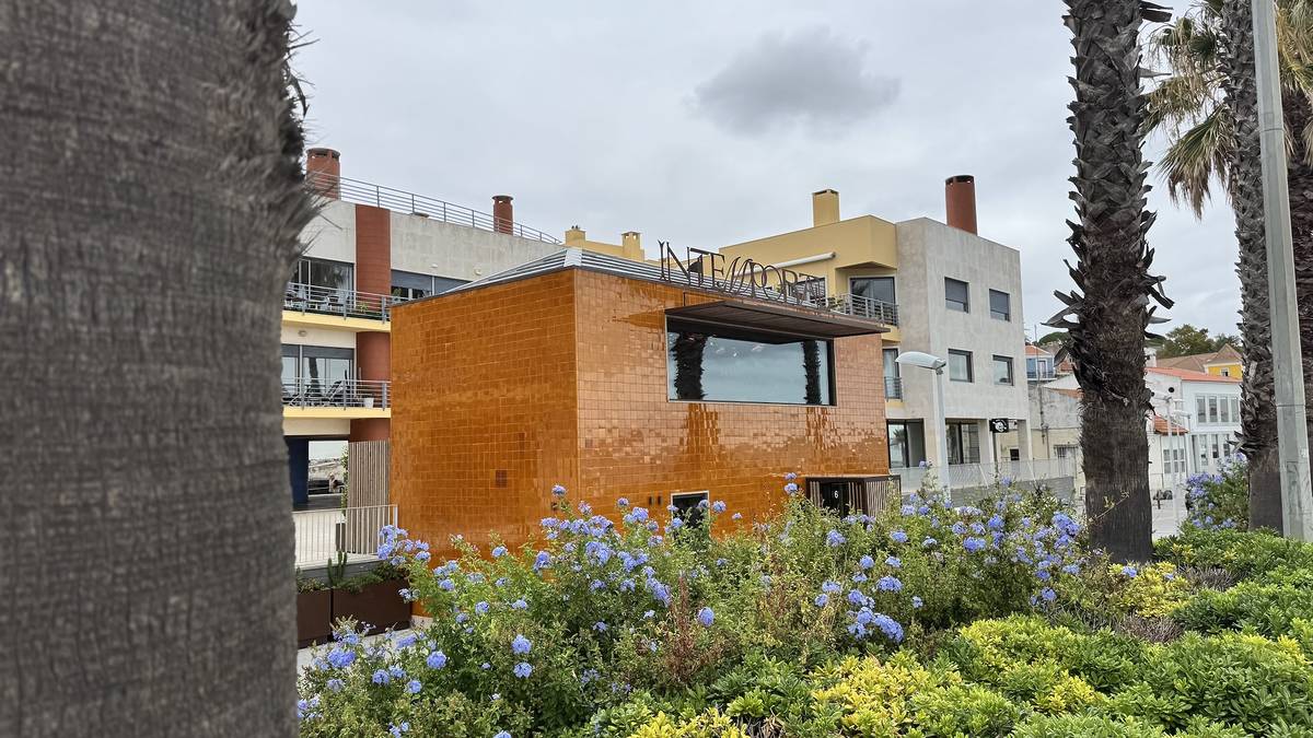 Vista do exterior do restaurante Intemporal do Chef Miguel Laffan