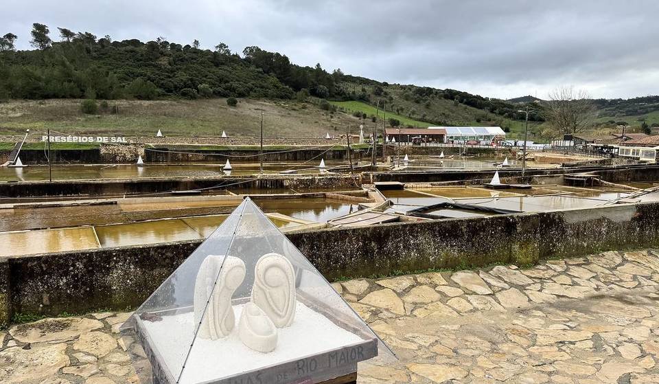 Ainda vais a tempo de visitar os presépios de sal, dos mais raros no mundo inteiro, a pouco mais de uma hora de Lisboa