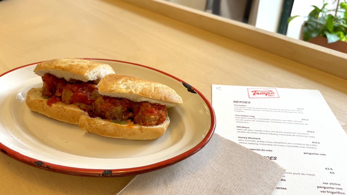 sandes Meatball & Parm no Tempo Deli