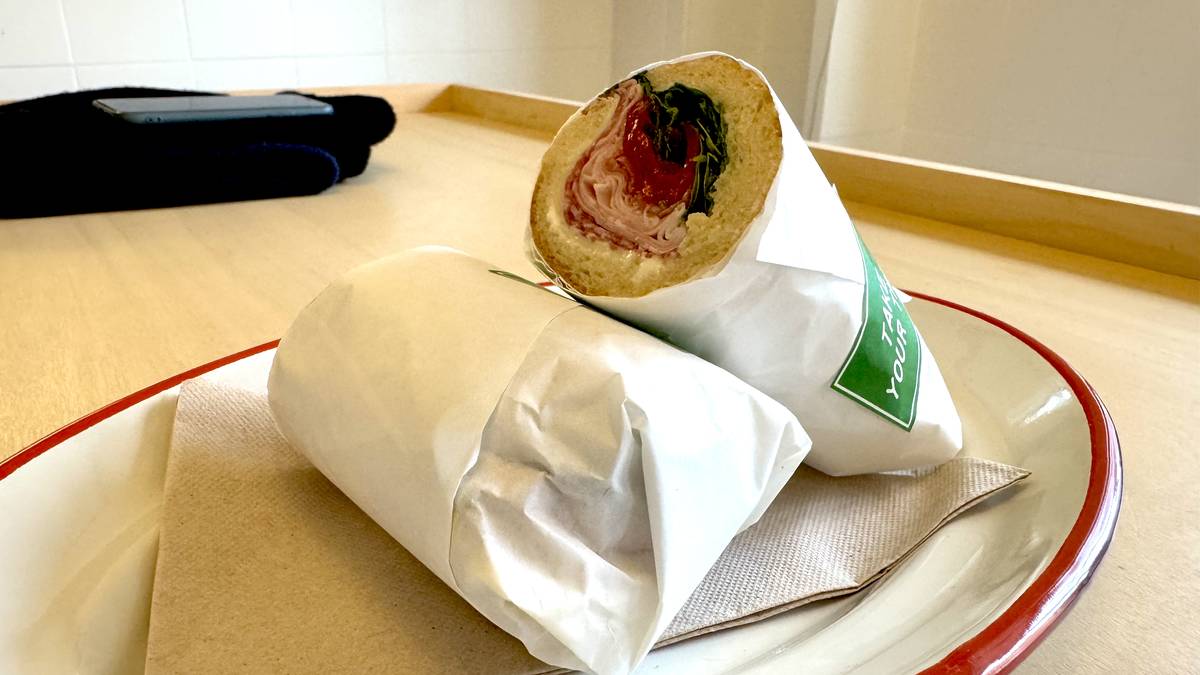 sandes The Italian no Tempo Deli