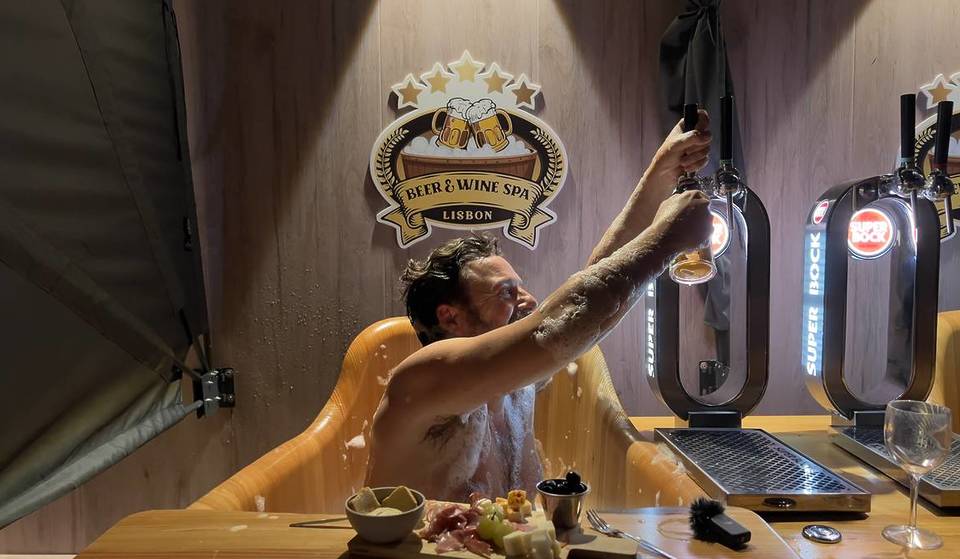 Banhos quentes, tábuas de enchidos e bebida à discrição: assim é o divertido e primeiro Beer &amp; Wine Spa de Lisboa