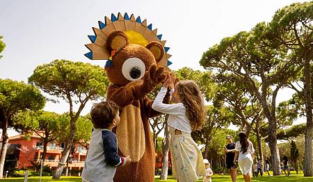Escapadinha a dois ou férias em família são as propostas do Sheraton Cascais para a Páscoa