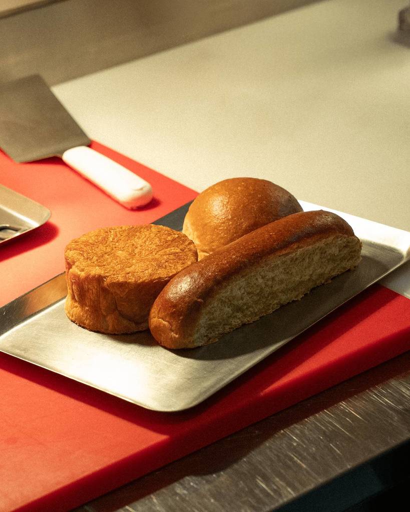 pães exclusivos da gleba na hamburgueria Quack Shack