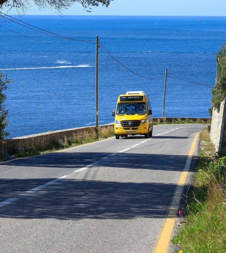 accesso alle spiagge della Serra da Arrábida con autobus navetta 