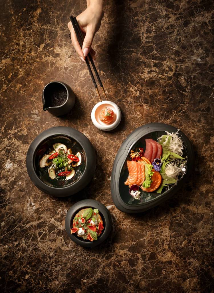 menu sushi no restaurante akla no intercontinental lisbon 