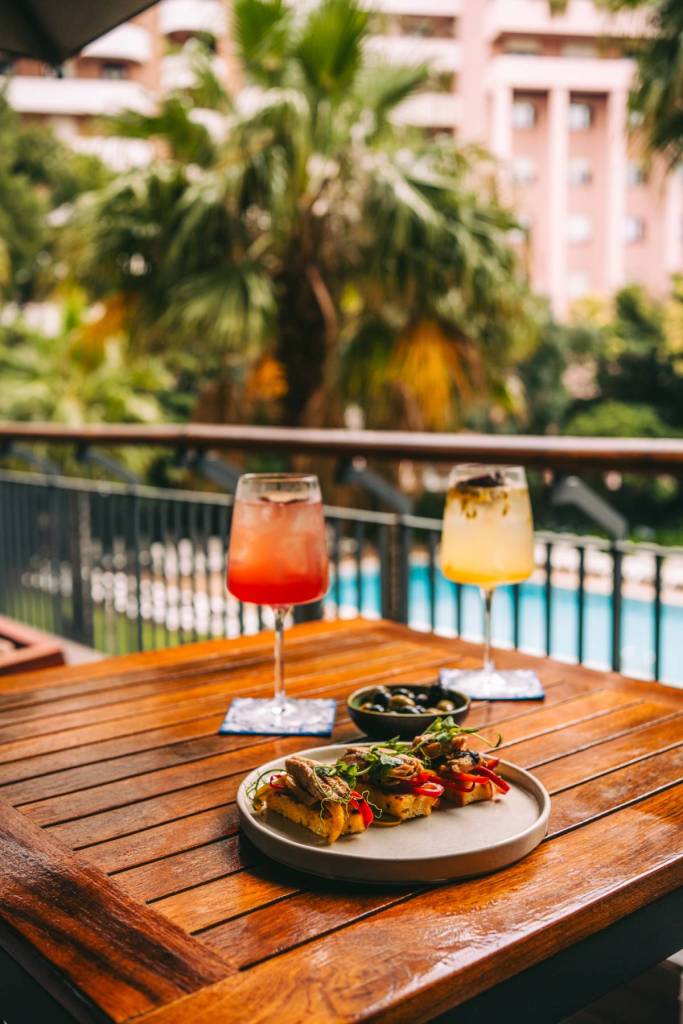 campionato mondiale di calcio e tapas al Marriott Hotel