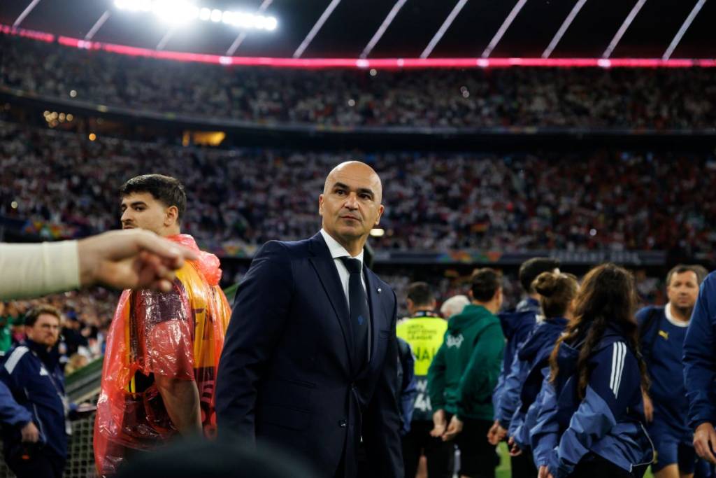 Roberto Martínez bids farewell to Portugal.