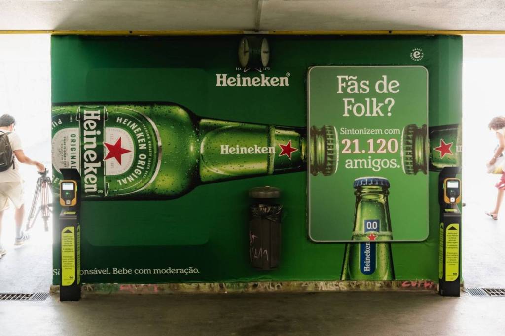 Heineken’s “Fans Have More Friends” campaign
