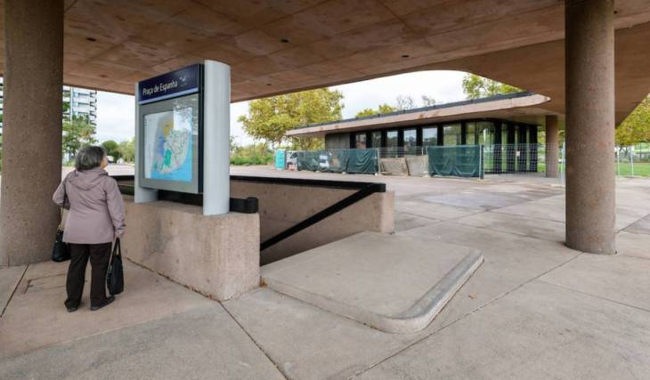 Obras en la estación de metro de Praça de Espanha: los andenes de la línea Azul se cerrarán por fases hasta finales de octubre (descubre las alternativas)