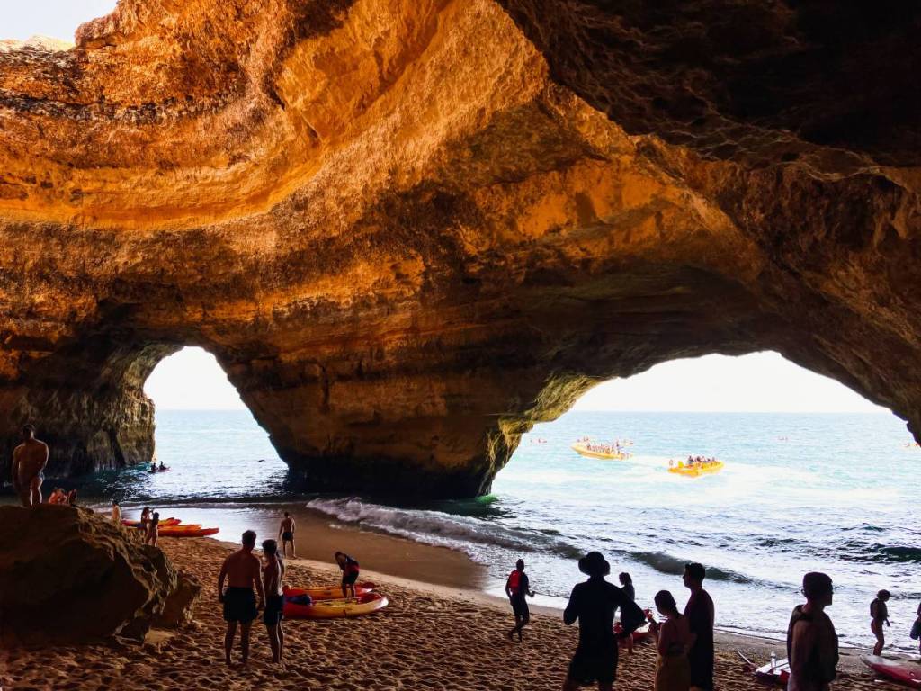 Gruta de Benagil, no Algarve, dicas férias no algarve 