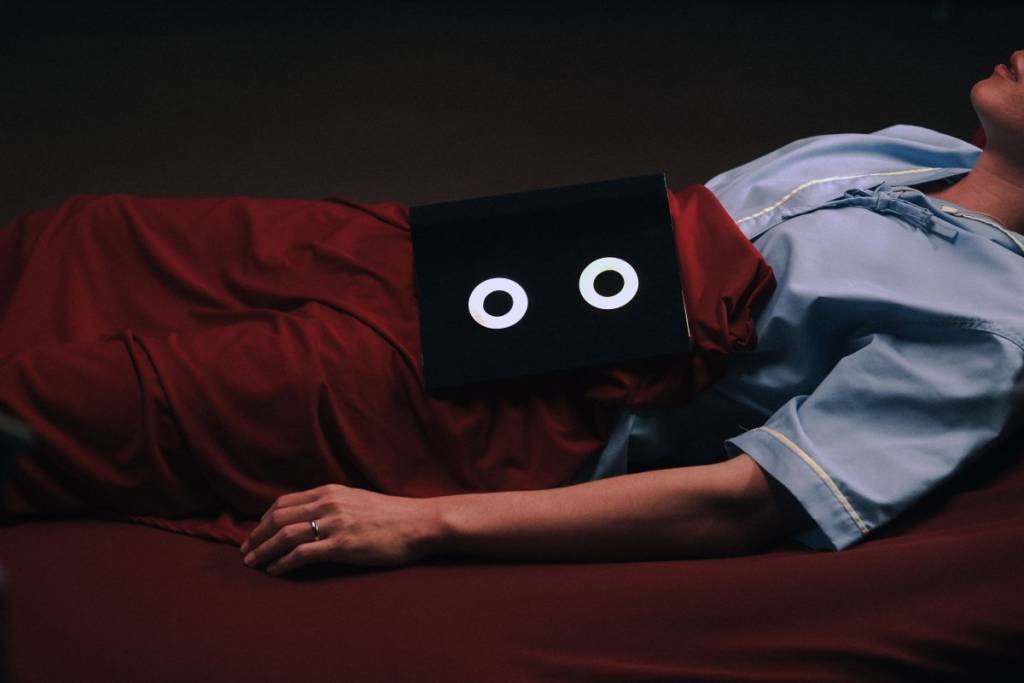 Fotogramma tratto da “Useful Ghost”