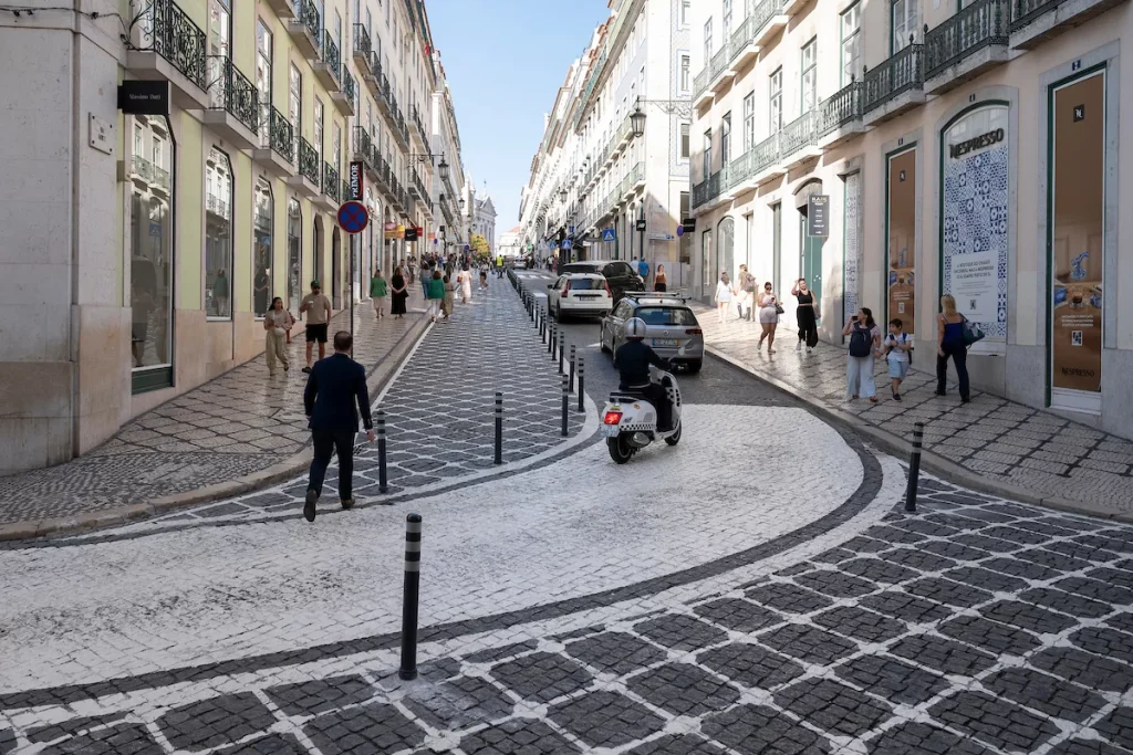 novas zonas pedonais no Chiado, programa "Viva a Rua"