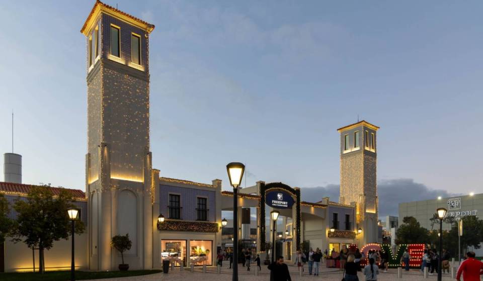 A apenas 30 minutos de Lisboa, o Freeport de Alcochete recebe as maiores lojas outlet em Portugal das conceituadas marcas francesas Sandro e Maje