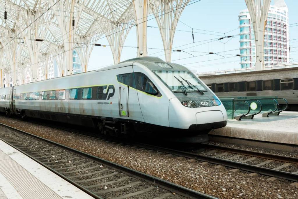 ci sono biglietti con sconto promozionale su CP per i viaggi con l’Alfa