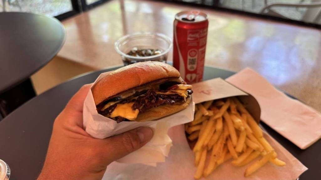 smash burger spunky bacon au fast-food Feisty