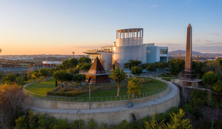 Parque dos Poetas: o “parque-museu” de 22 hectares escondido em Oeiras tem entra
