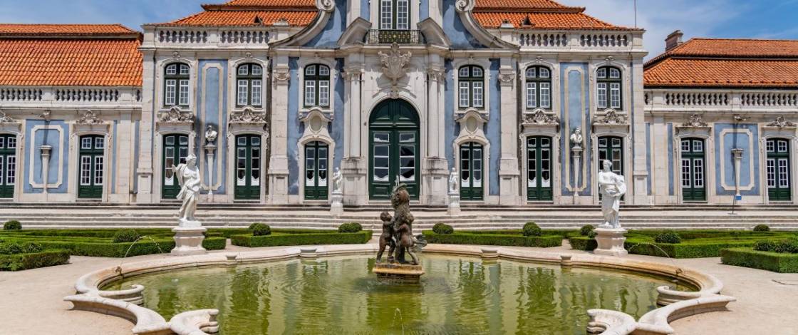 Em 1747, começou a construção do «Versalhes português», às portas de Lisboa; 279 anos depois, o Palácio de Queluz recebe banquetes de Estado e pode ser visitado com bilhete sem filas por 13€