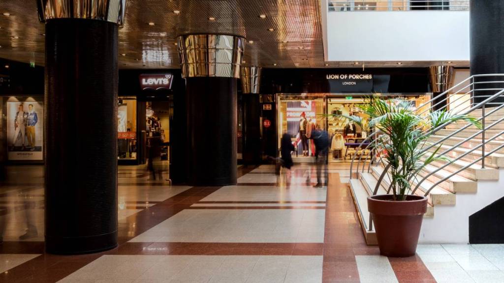 amoreiras shopping center 