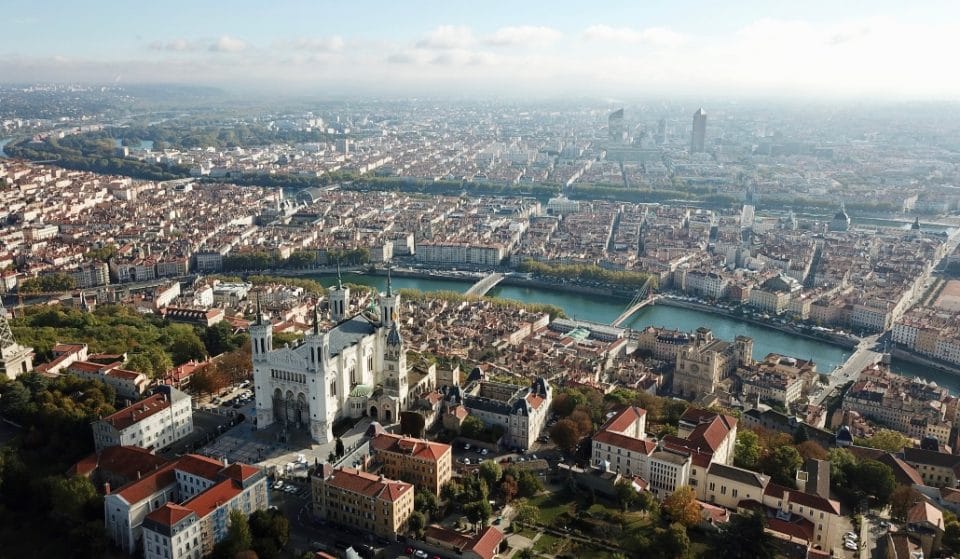 Couvre-feu : quelles sont les 58 communes concernées autour de Lyon ?