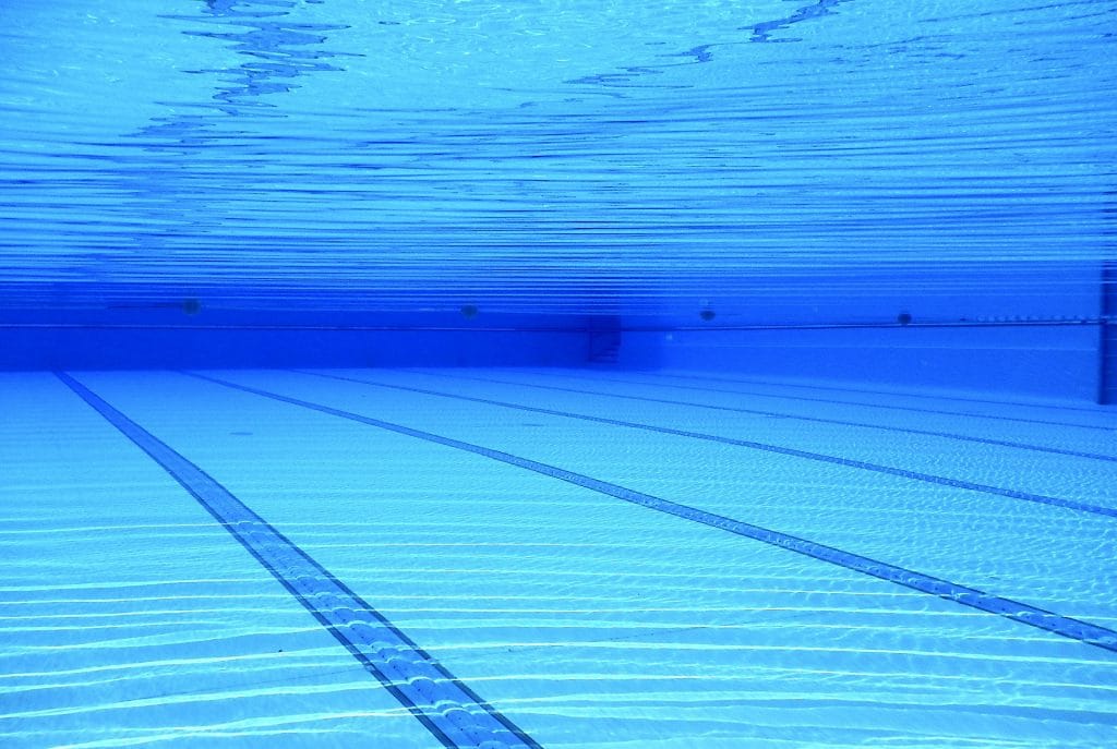 La piscine éphémère et sa grande plage de 2000 m² de retour au Parc de la Tête d’Or tout l’été !