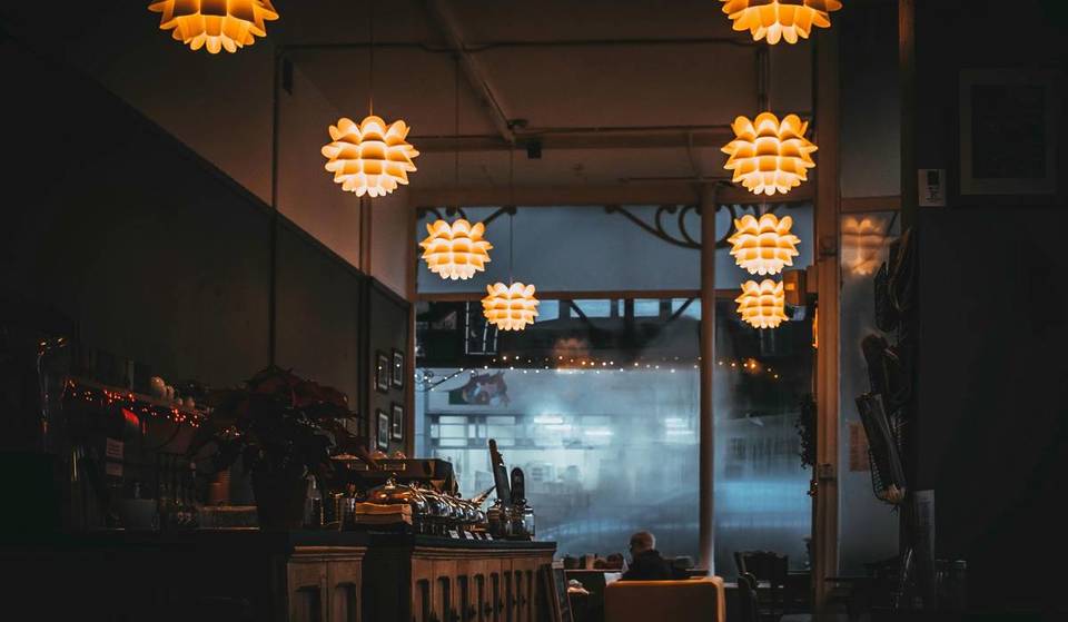 In Lyon, you can dine in a prison, have coffee in a cat bar and taste unusual flavors&#8230; Which are the most unusual restaurants to try?