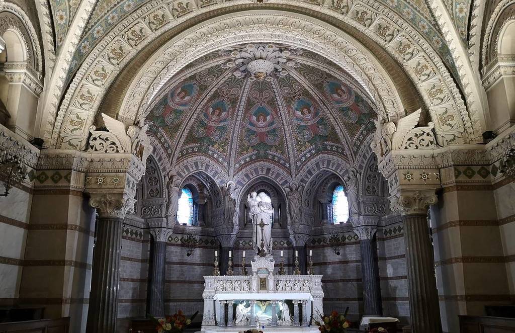 Photo of the crypt of the Basilica of Fourvière