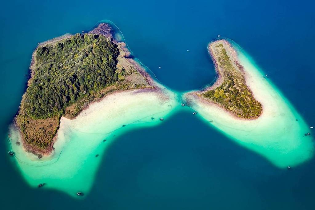 À 1h30 de Lyon, ces deux îles magnifiques et méconnues n’ont rien à envier aux Maldives