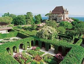 Patrimoine mondial de l’UNESCO, “Village Préféré des Français 2025”, Cités médiévales, Monuments Historiques… Quels sont les plus beaux villages à visiter aux alentours de Lyon ?