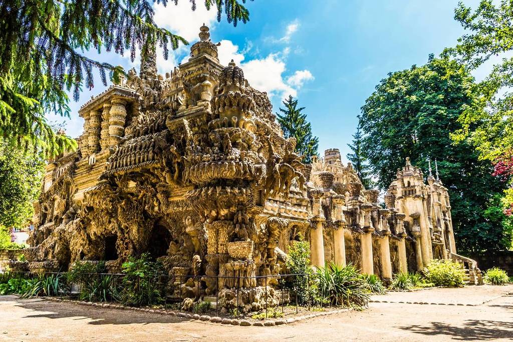 Palais Idéal du Facteur Cheval