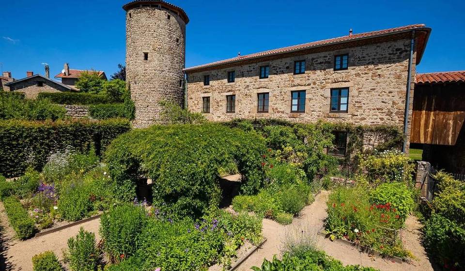 Two hours from Lyon, this hilltop village boasts a medieval castle, gardens classified as “remarkable,” and breathtaking panoramic views at an altitude of 1,100 meters.
