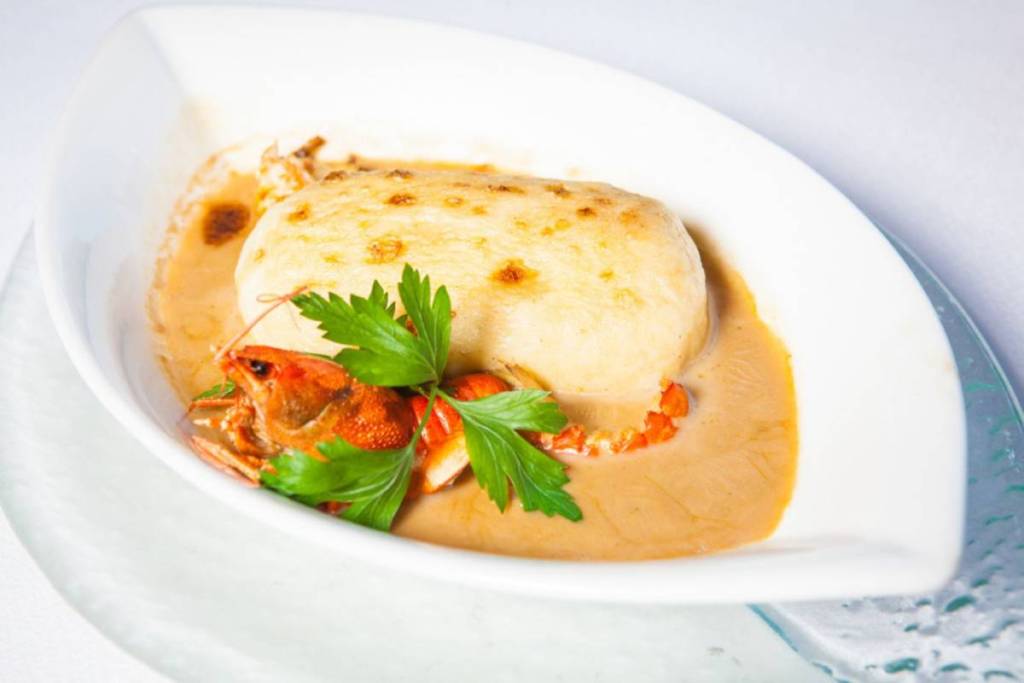 Quenelle with Nantua sauce