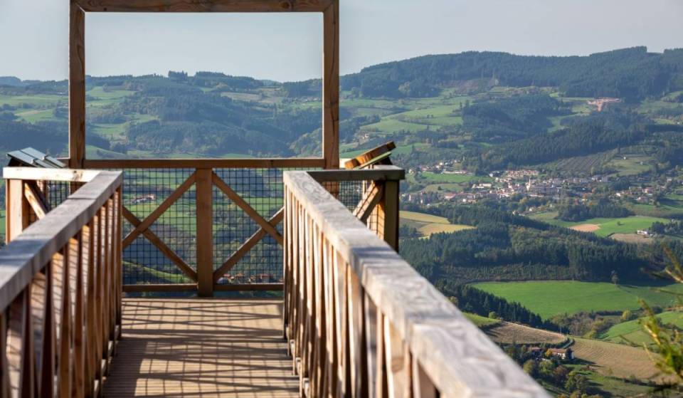 Located 50 kilometers from Lyon, this 3.5-kilometer recreational trail through the forest offers one of the region’s most beautiful panoramic views—and admission is free.