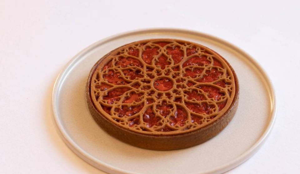600 kilos pour 4 mètres de diamètre… ce week-end, Lyon va être le théâtre du record de la plus grande tarte à la praline du monde