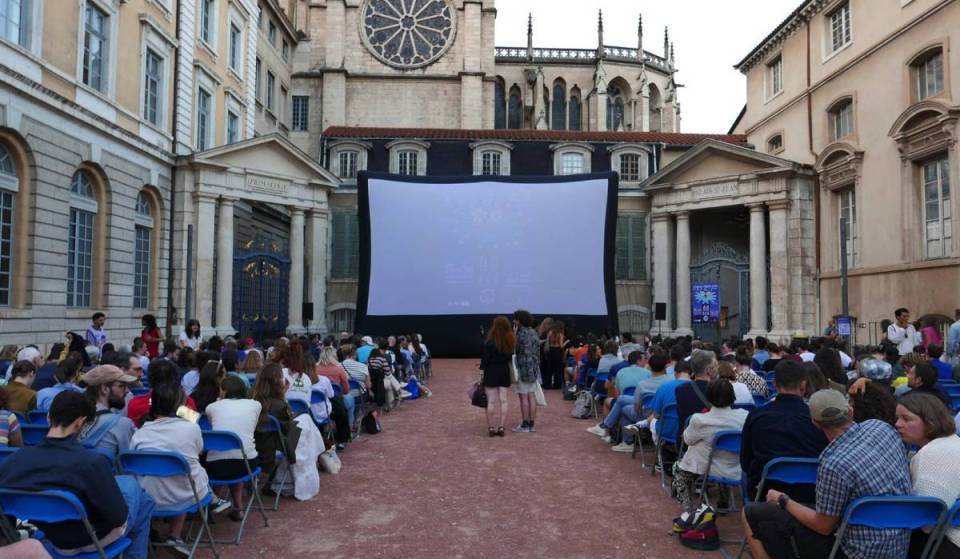 En plein centre de Lyon, ce festival proposera gratuitement la projection de plusieurs grands films en plein air et une masterclass avec le parrain Olivier Marchal sera même organisée