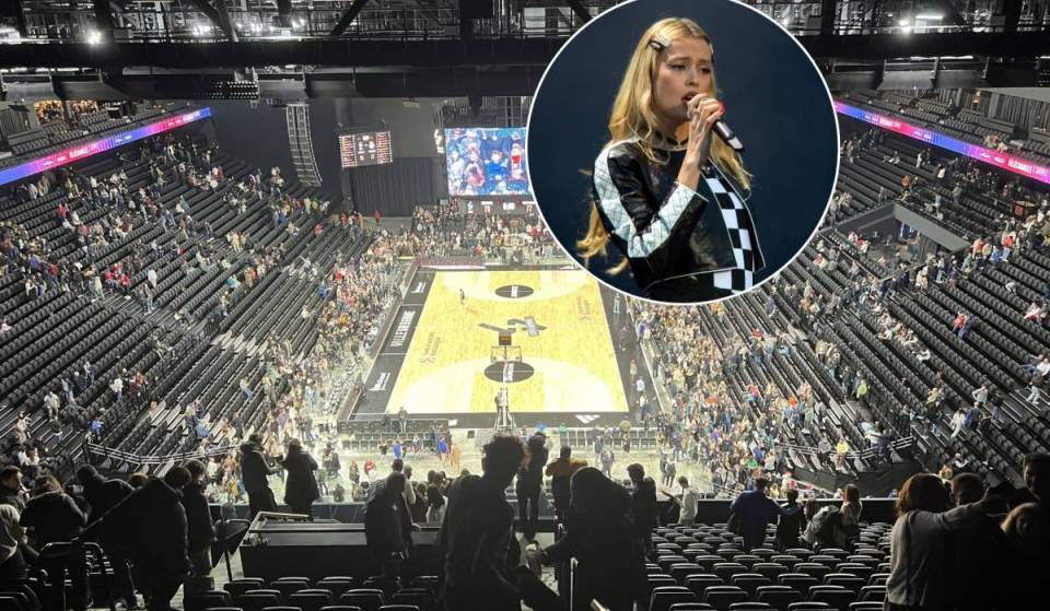 Angèle pose sa tournée « Instinct » à la LDLC Arena de Décines