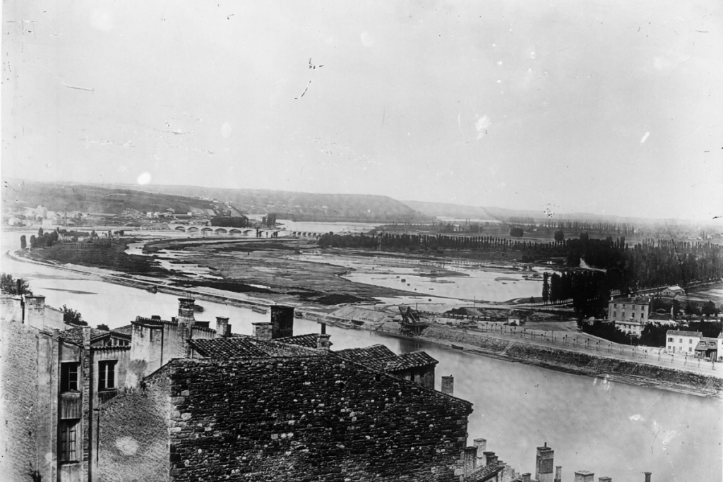 Avant 1857, ce quartier de Lyon était un marécage, près de 170 ans plus tard le Parc de la Tête-d’or est considéré comme l’un des plus beaux de France