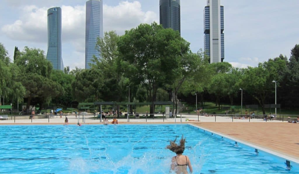 El 13 de mayo abren las piscinas de Madrid