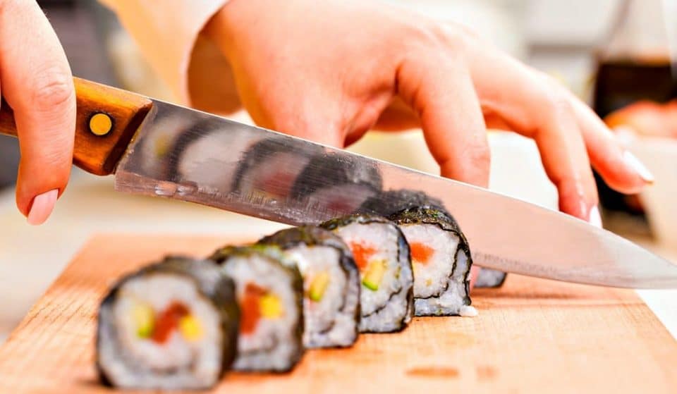Aprende a hacer sushi en Madrid como si estuvieras en Japón con este taller