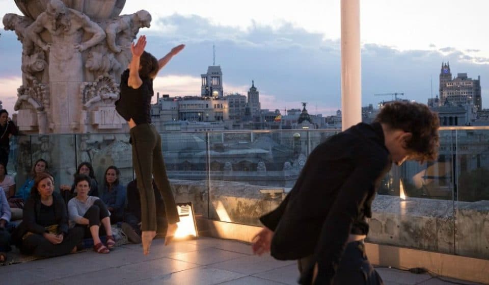 Eszenit, el ‘festival’ que se celebra en el cielo de Madrid