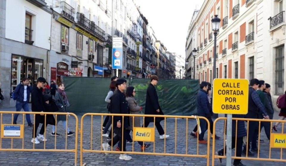 La calle Carretas, en obras otra vez dos meses después de inaugurarla